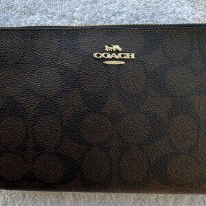 Coach Large Corner Zip Wristlet In Signature Canvas (BROWN)